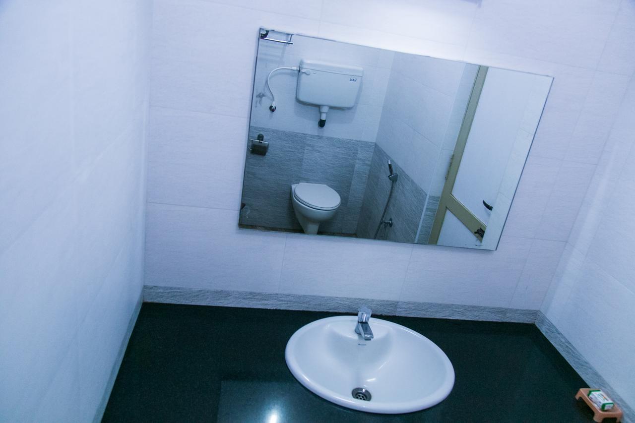 Hotel Victoriyah ثانجافور المظهر الخارجي الصورة
